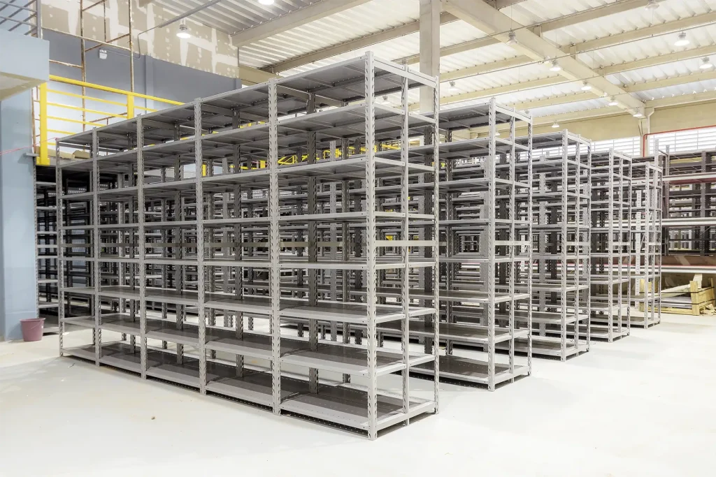 Estantes Sistema de Encaixe